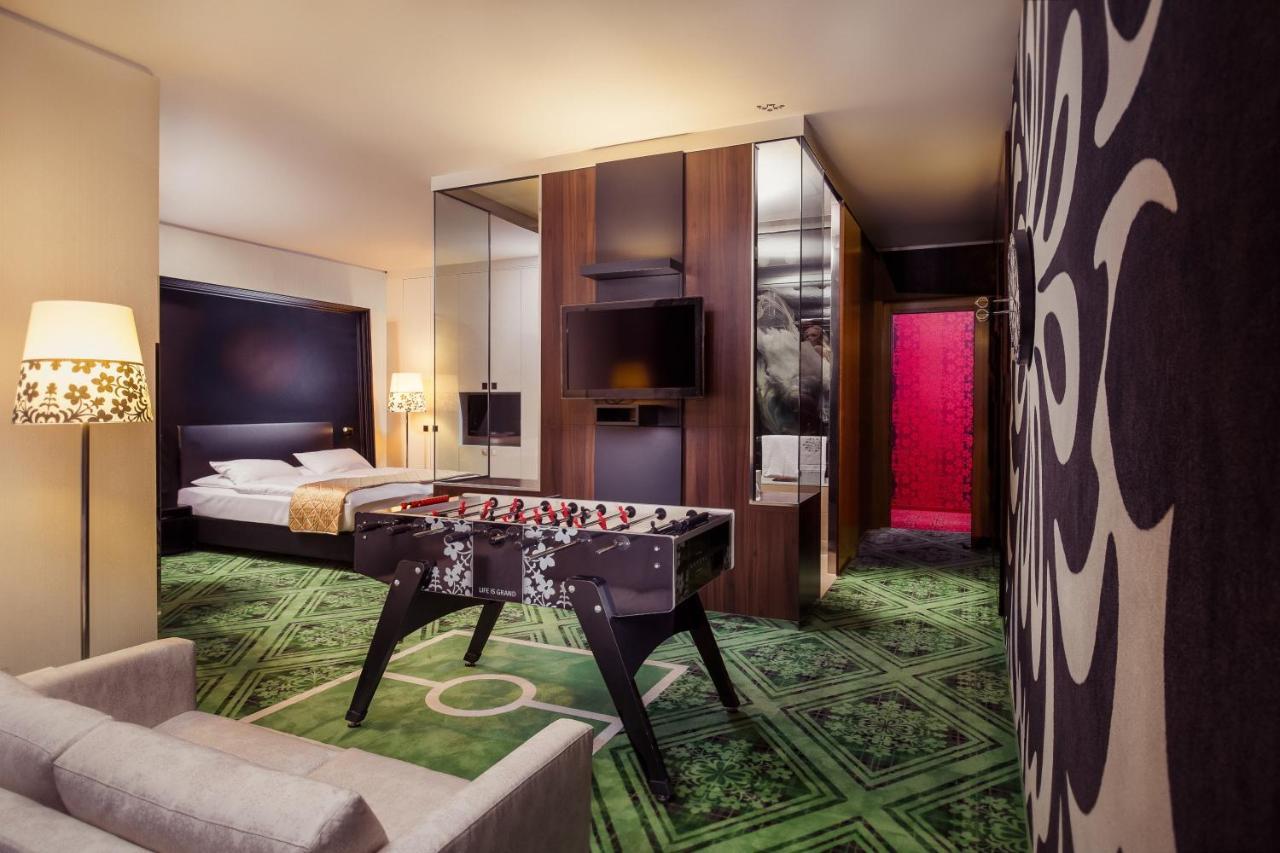 Kameha Grand Bonn Hotell Rum bild